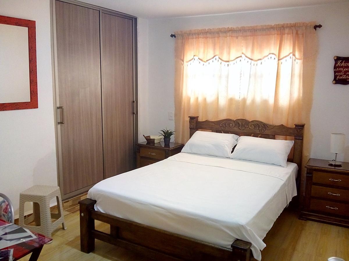 Hostal Casa de Barajas Cartagena Bagian luar foto