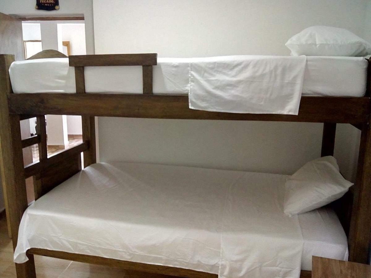Hostal Casa de Barajas Cartagena Bagian luar foto